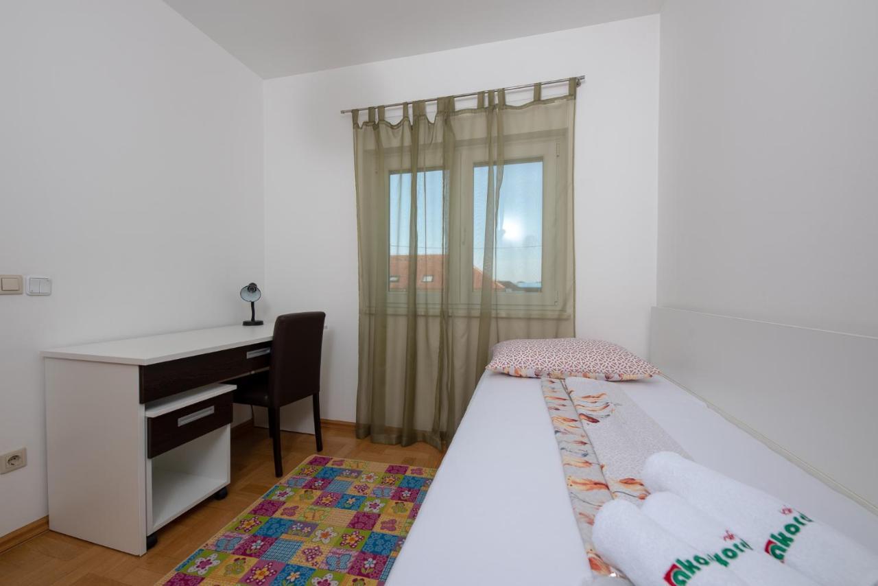 ז'ופניה Apartmani Spoljar מראה חיצוני תמונה