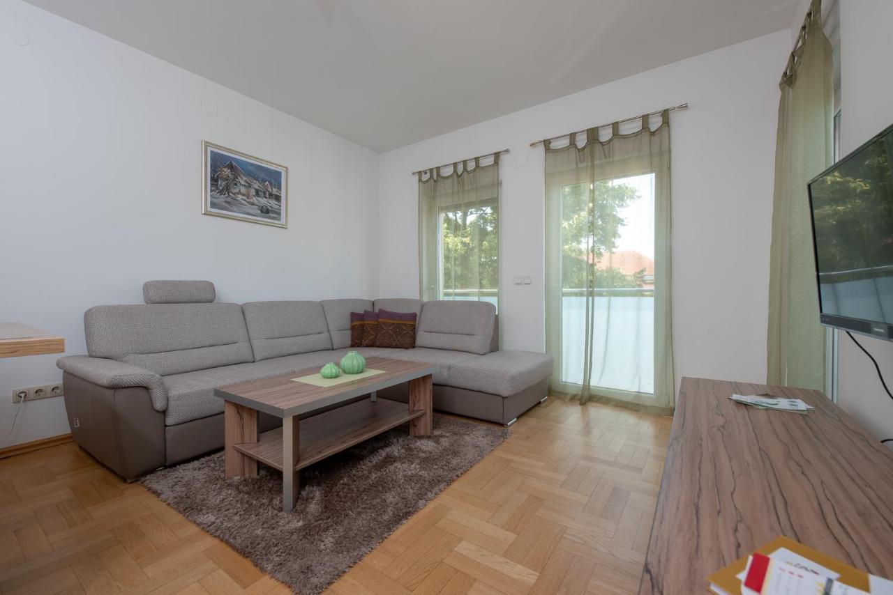 ז'ופניה Apartmani Spoljar מראה חיצוני תמונה