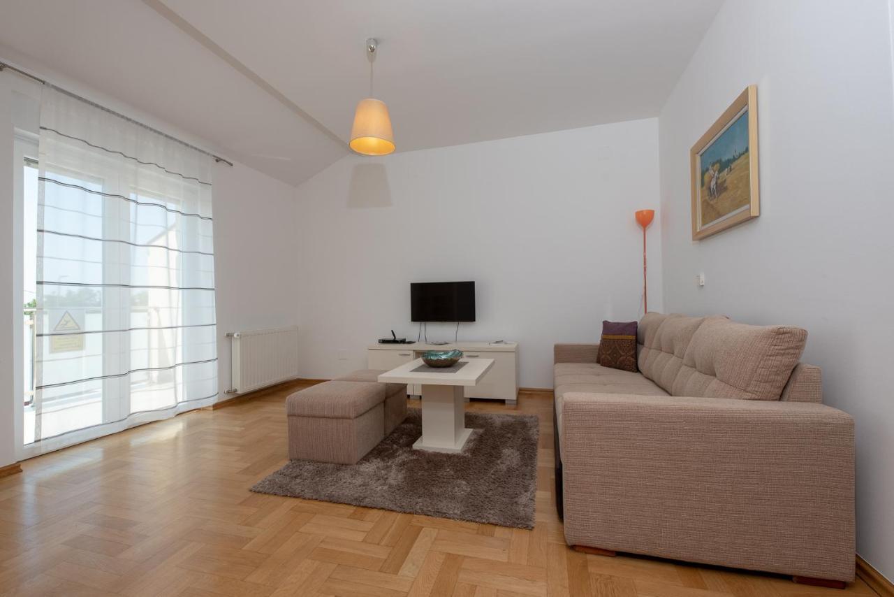 ז'ופניה Apartmani Spoljar מראה חיצוני תמונה