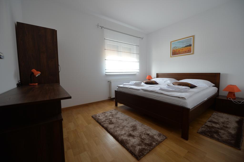 ז'ופניה Apartmani Spoljar מראה חיצוני תמונה